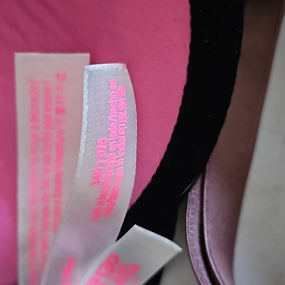 2 bras - Picture 2 of 3